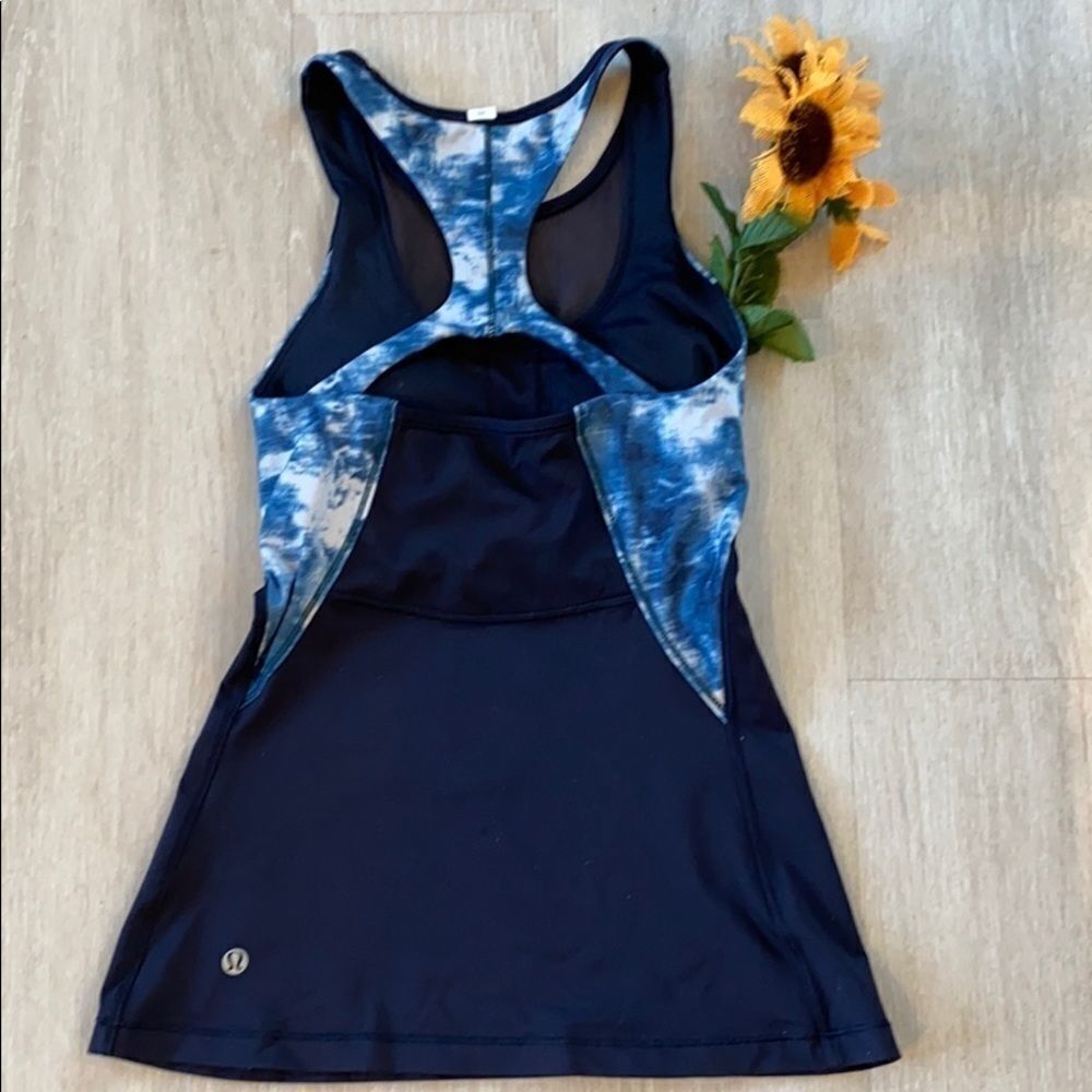Lululemon Mesh With Me Tank Blue‎ 2 Like New